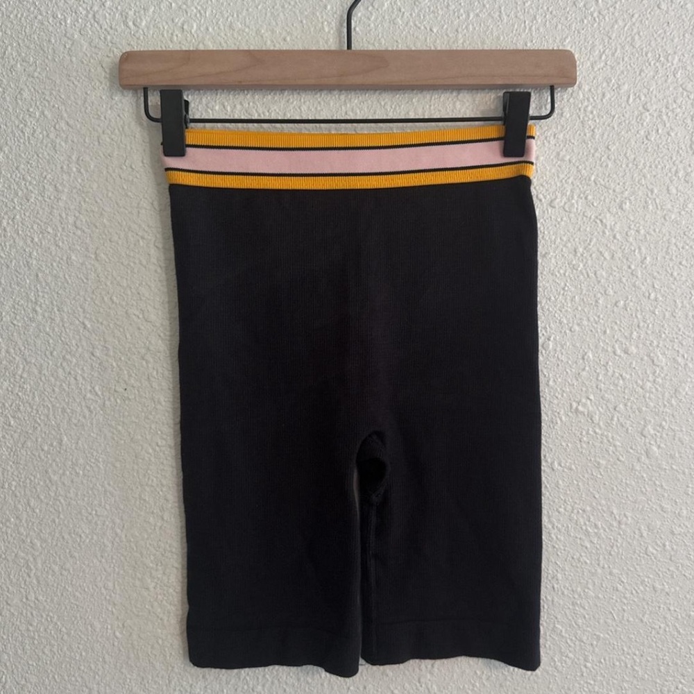 Urban Outfitters Biker Shorts - Picture 3 of 7